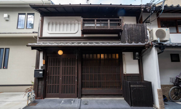 千本ゑんま堂西側・織屋建の京町家