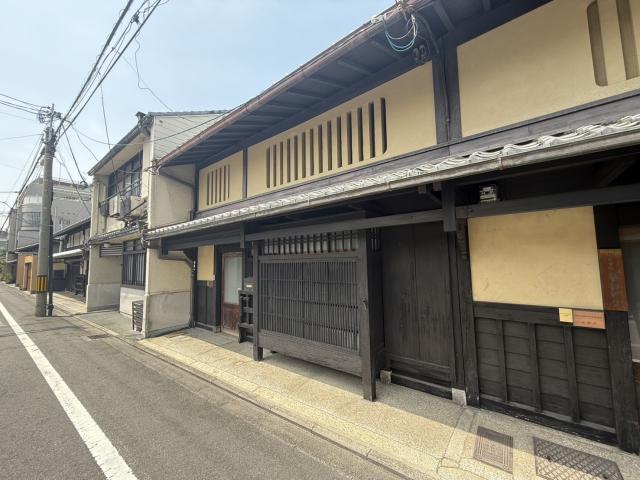 中京区冷泉町京町家(室町二条)