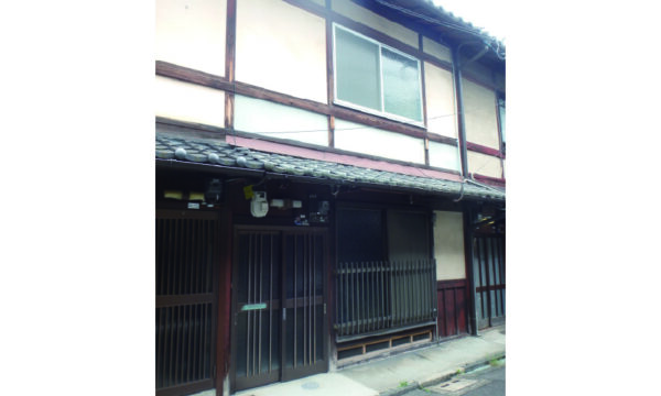 朱雀宝蔵町の町家