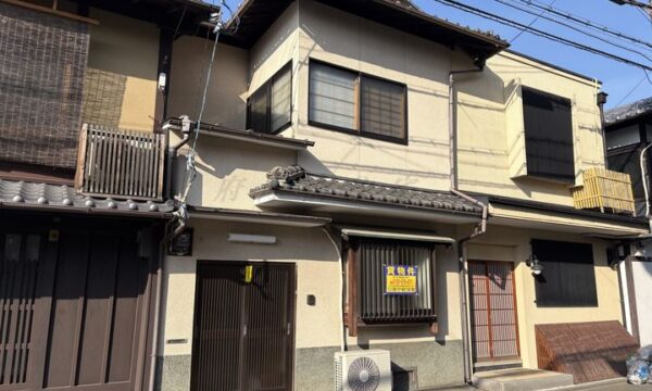 油橋詰町の京町家(南側)